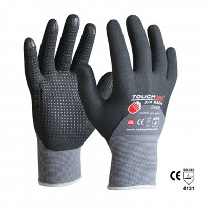 Touchline 3/4 Back Nitrile Foam Gloves With Polydots